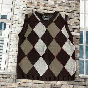 Boy’s Kenneth Cole Reaction Multicolored Classic Sleeveless Sweater Vest (6) H10